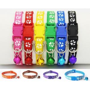 かわいい 犬 猫 首輪 バックル止め　鈴付 小犬用 小型犬　猫用 　長さ調整可能　肉球模様 カラフル...