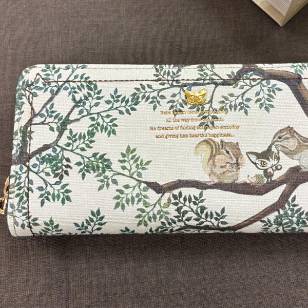 長財布 ベベダヤン 送料無料 新品 ラウンドファスナー 長財布 リスと内緒話 ベージュ レディース ...