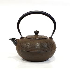 増田屋 南部 鉄瓶 日の丸あられ型 1L 火鉢 ひばち 炭 和風 インテリア