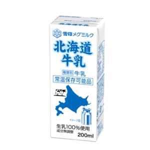 雪印　メグミルク　北海道牛乳【200ml×24本入】紙パック　送料無料　〔北海道牛乳　生乳100％　成分無調整牛乳　牛乳〕｜プラスイン