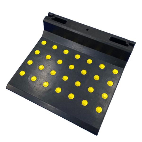 フォークリフト輪止め リフトバ AR-1555-3 10tx400Wx380Lx80H 2枚入 わど...