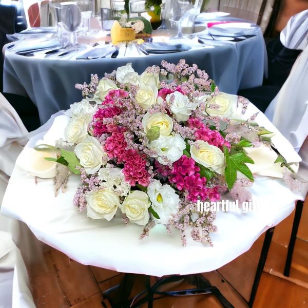 お悔み お供え トルコギキョウ 生花 アレンジメント 10000円 おしゃれ 現代風 仏花 枕花 命...