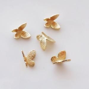 ハンドメイド材料 蝶のメタルモチーフパーツ　5個｜poche-gold