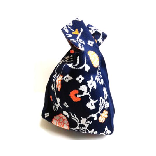 SALE!! 34％off  ミニトート　ニットバック　7種　猫　花　ボタニカル　ドツト