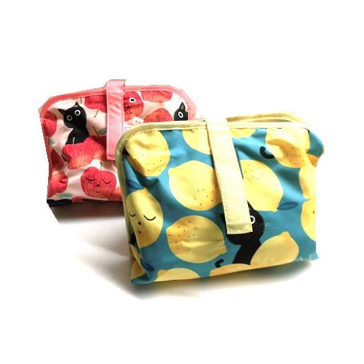 ポーチ　トラベルポーチ　ノアファミリー　プリントたまちゃん