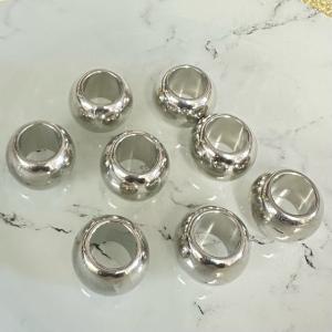 8個 17mm 大穴 9.5mmプラ ビーズの詳細画像2