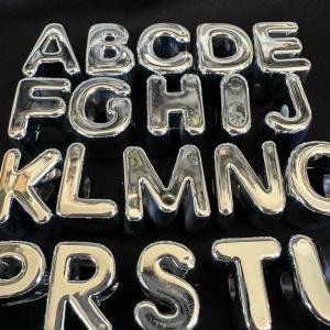 1個 アクリル 大穴 アルファベット ビーズ ...の詳細画像4