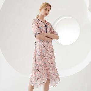 カットソーワンピース コットン ひざ下丈 Ｖネック 七分袖 フレンチスリーブ 花柄 レトロ Ｉライン フレア おしゃれ 大人 清楚 上品 エレガント 春 夏 お呼ばれ
