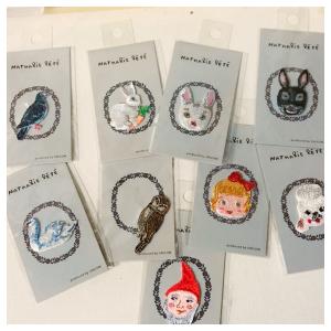 ナタリー・レテ ビッグ・アップリケ サーカス・ピエロ 道化師の顔刺繍