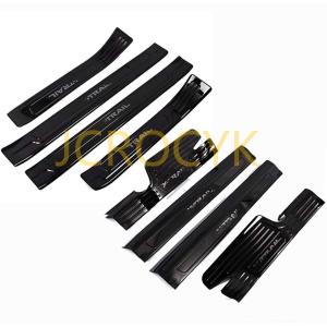 即納品！日産X-TRAIL エクストレイルT32 スカッフプレート 取り付け