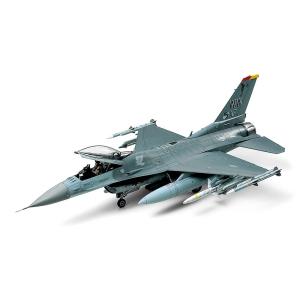 1/48 日本海軍 パイロットフィギュア 5体入り F-2 座り マルシン工業