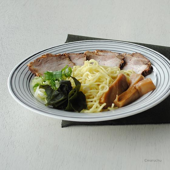ブラックスクリュー22cm深皿 ８インチ 敷皿 冷やし中華 冷麺 パスタ皿 日本製 美濃焼