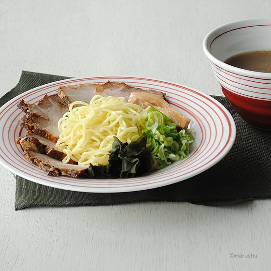 レッドスクリュー22cm深皿 ８インチ 敷皿 冷やし中華 冷麺 パスタ皿 日本製 美濃焼