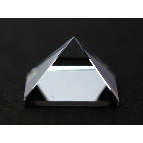 今年初入荷 ピラミッド クォーツ 超高品質 天然水晶　10年ぶりに入荷　本物の透明度の高い天然水晶が...