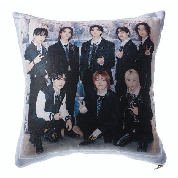 Stray Kids ストレイキッズ グッズ クッション 抱き枕 + 中綿 わた (クッション中身付...