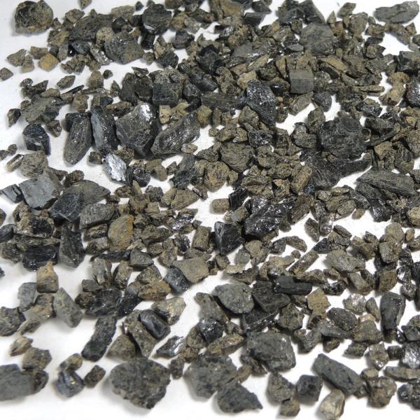 ブラックトルマリン 原石 長径 約1.5cm以下 600g 産地 ブラジル black tourma...