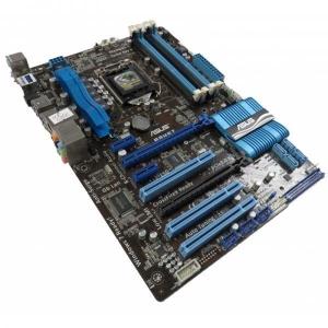 ASUS MAXIMUS V GENE マザーボード+CPU+メモリ 写真で見る次世代マザーボード「Maximus V GENE」（ASUSTeK Computer