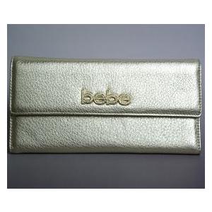 bebe (ビビ) スワロフスキー ラインストーンロゴ レザー ウォレット (ゴールド)