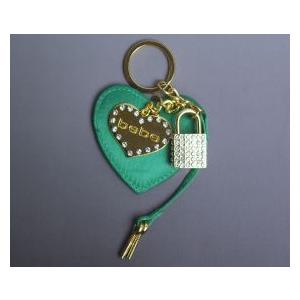 bebe (ビビ) スワロフスキー ラインストーン ハート サテン キーチェーン (グリーン)