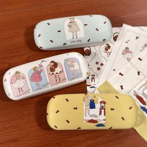くらはしれい×サンリオキャラクターズ メガネケース  KRSR-007-8 /グリーン アイボリー イエロー｜ぷりきゅー
