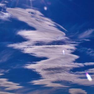 幸運をもたらす奇跡の写真「太陽龍」 (龍神雲 ...の詳細画像3