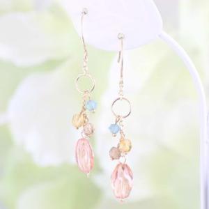 スワロフスキーピアス　K10　イエローゴールド　スワロフスキー　ピアス