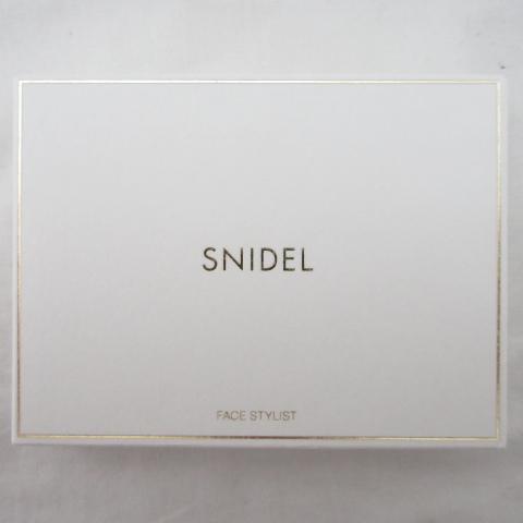 ●SNIDEL スナイデル フェイス スタイリスト 01 Iconic Beige アイカラー 9....