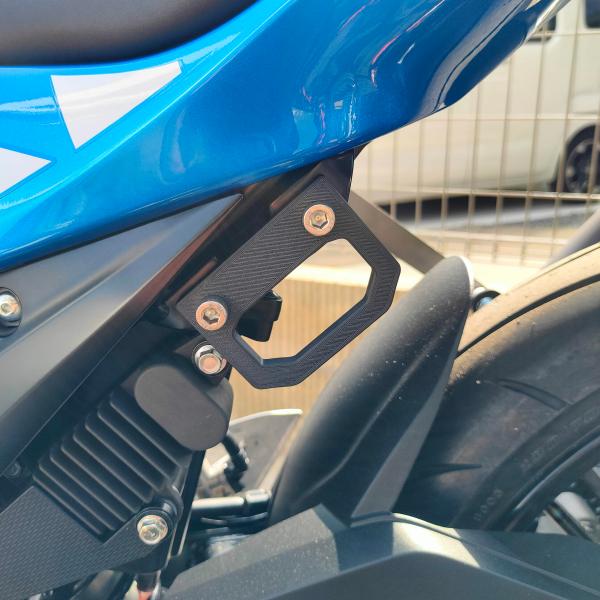 GSX-R125/S125 タンデムブラケット　タンデムステップ除去　荷掛けフック　タンデムステップ...