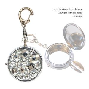 携帯灰皿 ビジュー クリアストーン キーホルダー...の商品画像