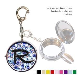 イニシャル入れ SWAROVSKI 携帯灰皿 キーホルダー ミックスベース ラウンド 持ち運び おしゃれ バッグチャーム 喫煙グッズ 灰皿 携帯用 アイコス｜printemps410