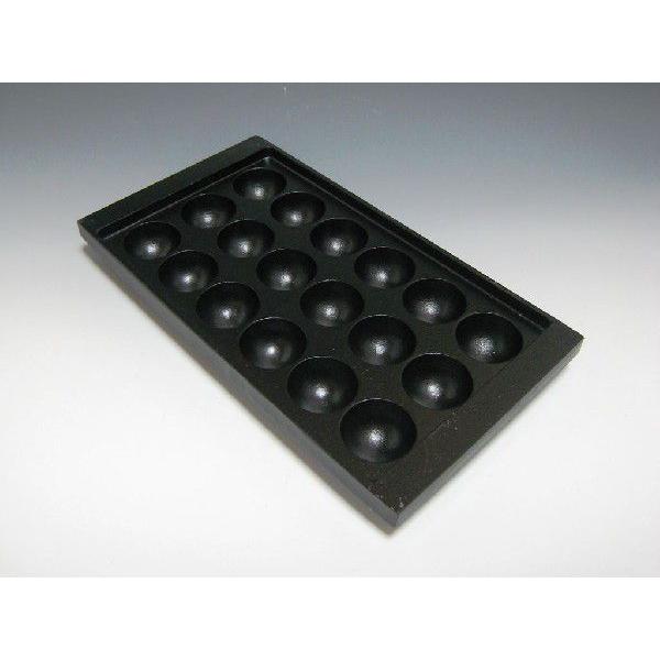 たこ鍋18穴　深型フチ高　鉄鋳物