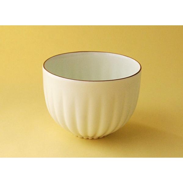 【英一郎製磁】フリーグラス丸・菊/アイボリー釉