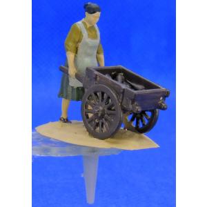 ＧＭ107　農婦の人々・4　園芸用ピン付きフィギュア＜約1/60〜フリースケール＞