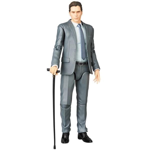 MAFEX BRUCE WAYNE（『The Dark Knight Trilogy』版）