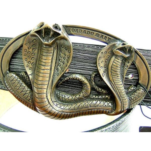 トルネードマート ベルト レザー 本革 レア 蛇 重厚バックル 黒 新品 H365A