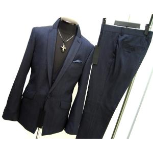 美品 TORNADOMART 灰 ベスト M トルネードマート ジレ スーツ 美品 TORNADOMART 灰 ベスト M トルネードマート ジレ スーツ