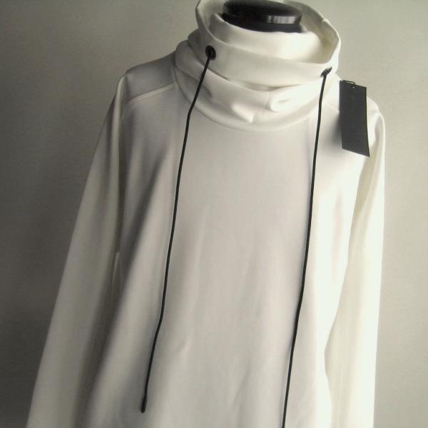 2.2万 新品 L トルネードマート タートルネック ホワイト サンプル 626