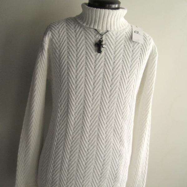1.6万 新品 トルネードマート L へリンボンモールタートルネックニット ホワイト サンプル 64...