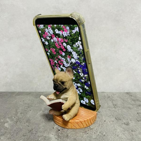 スマホスタンド 本を見るフレンチブルドッグ 犬 卓上 アニマル プレゼントギフト 置物 おしゃれ リ...