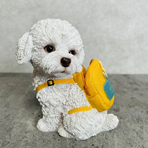 かわいい 犬 置物 リュックを背負う 白いトイプードル貯金箱 動物 おしゃれ 玄関 可愛い インテリ...