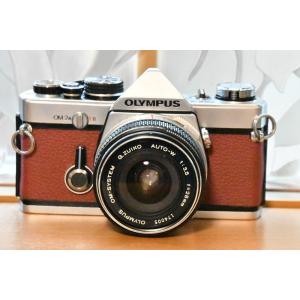 フィルムカメラ OLYMPUS OM-2N+OM-SYSTEM G.ZUIKO AUTO-W 1:3.5 f=28mm カスタム ワインレッド【中古】｜prospers