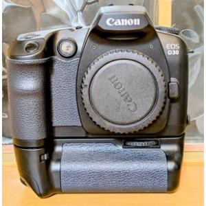 キヤノン（Canon） Canon EOS kiss X2 ダブルレンズセット デジタル