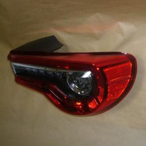 とも86ZN6 BRZZC6後期型純正レッドLED テールランプ左右セット Amazon | ヴァレンティ (VALENTI) ジュエルLEDテールランプTRAD