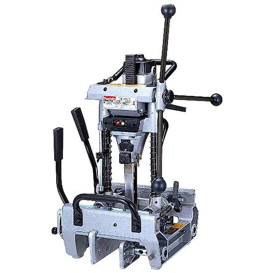 マキタ 手動カクノミ（最大切込深さ125mm（4寸1分）ノミ先端）7304