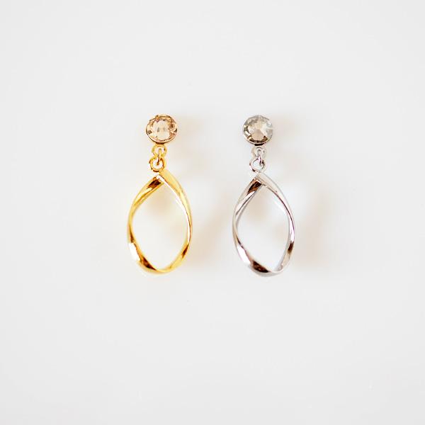 イヤリング 痛くない 揺れる フープ 50代 40代 シンプル 上品