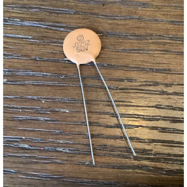 ビンテージ Sprague セラミック .025 50v コンデンサ 新品 レア 貴重 (ハム/P9...