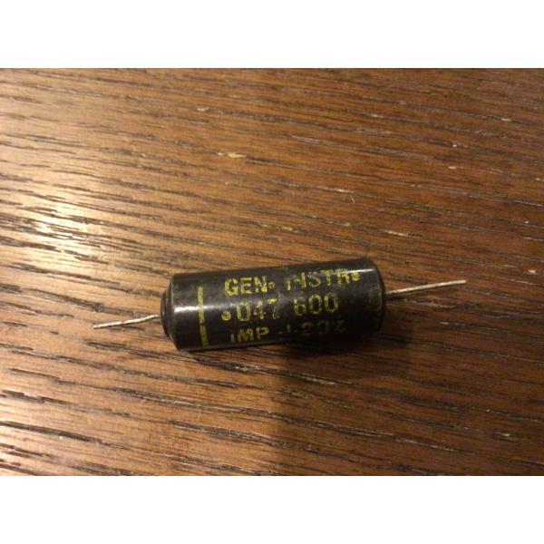 ビンテージ Pyramid Gen .047 600v コンデンサ (シングル)(在庫1)