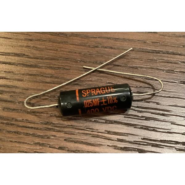 ビンテージ Sprague Black Beauty .025 400v コンデンサ 新品 レア お...