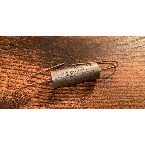 ビンテージ Sprague .033 300v コンデンサ 実数値ジャスト Vitamin Q 新品...