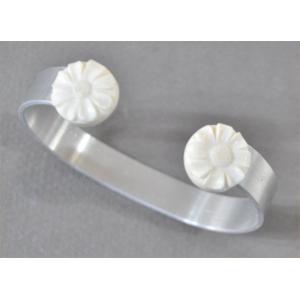 アルミバングルのマンモス牙の花デザインキャップ１０ｍｍ幅